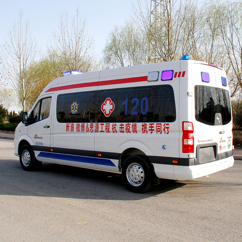 Ambulancia de traslado de pacientes de Toano